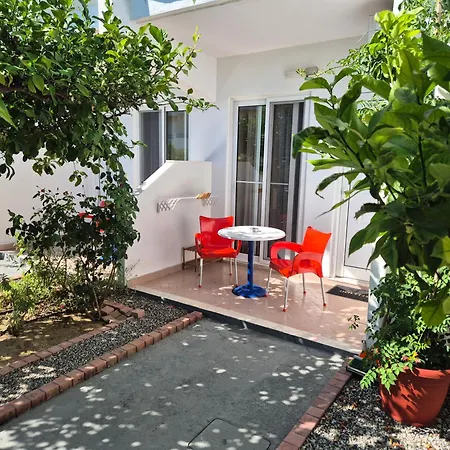 Apartament Maroula