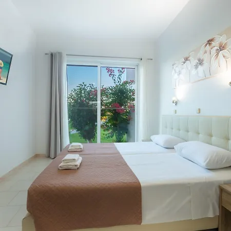 Apartman Maroula Afándu