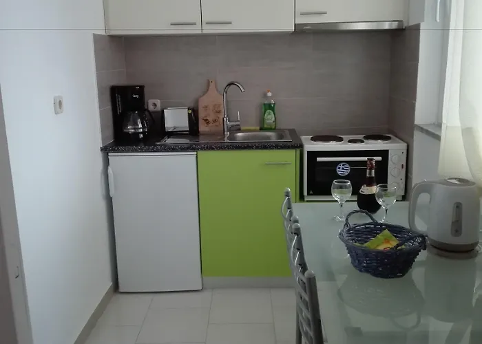 Maroula Apartamento *