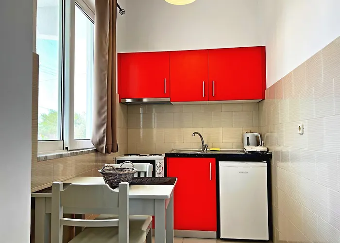 Apartamento Maroula *