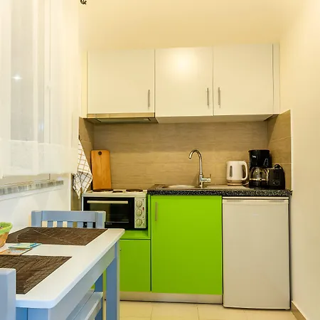 Maroula Apartament