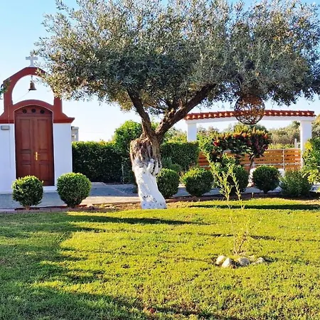 Apartament Maroula *